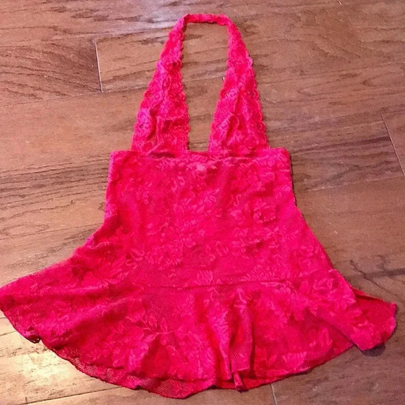 Victoria’s Secret red lace halter lingerie top-S - Picture 1 of 9